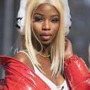 Hung Black Shemale Top or Bottom for Montgomery Gentleman 🌟